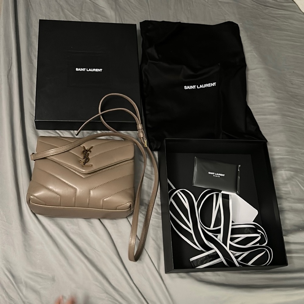 YSL Crossbody Handbag LOULOU TOY STRAP BAG IN MATELASSÉ "Y" LEATHER